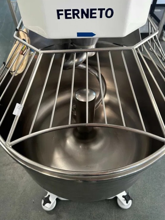 Amassadeira Profissional - Ferneto - 50 Kgs Farinha