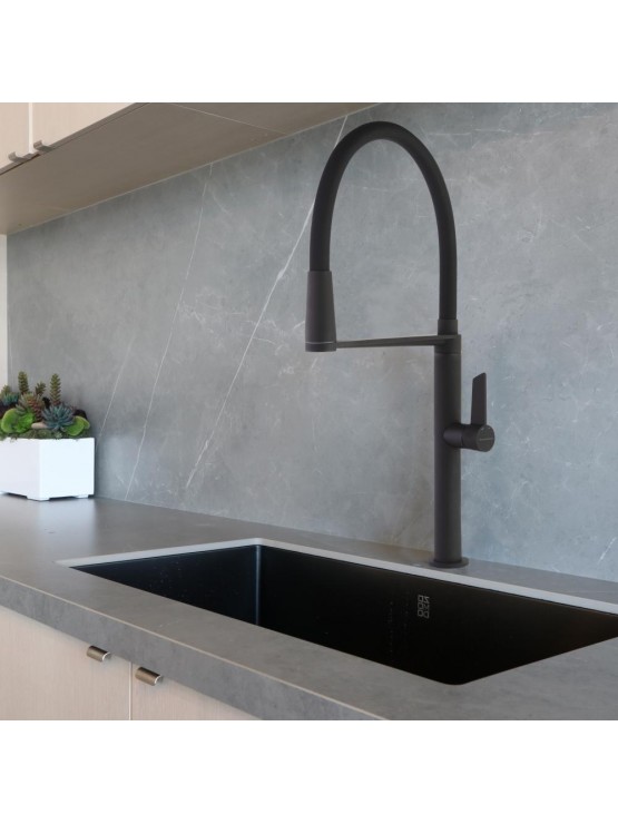 Torneira Monocomando Preta